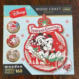 Disney wooden shaped puzzle 160 pieces, like new